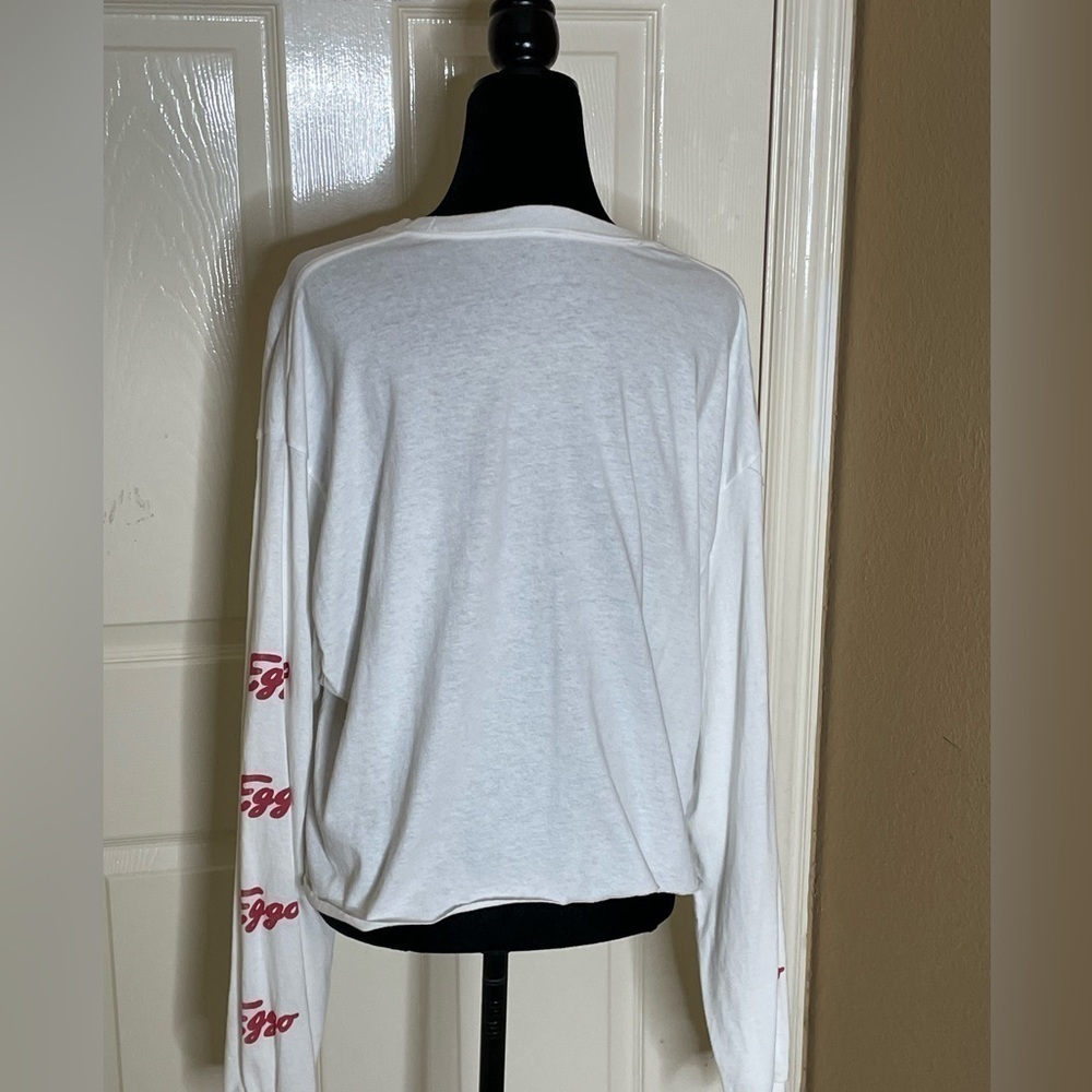 NWOT Kellogg's Women's Size XL Long Sleeve Eggo Waffle Logo Crop Top Raw Hem - Picture 4 of 16